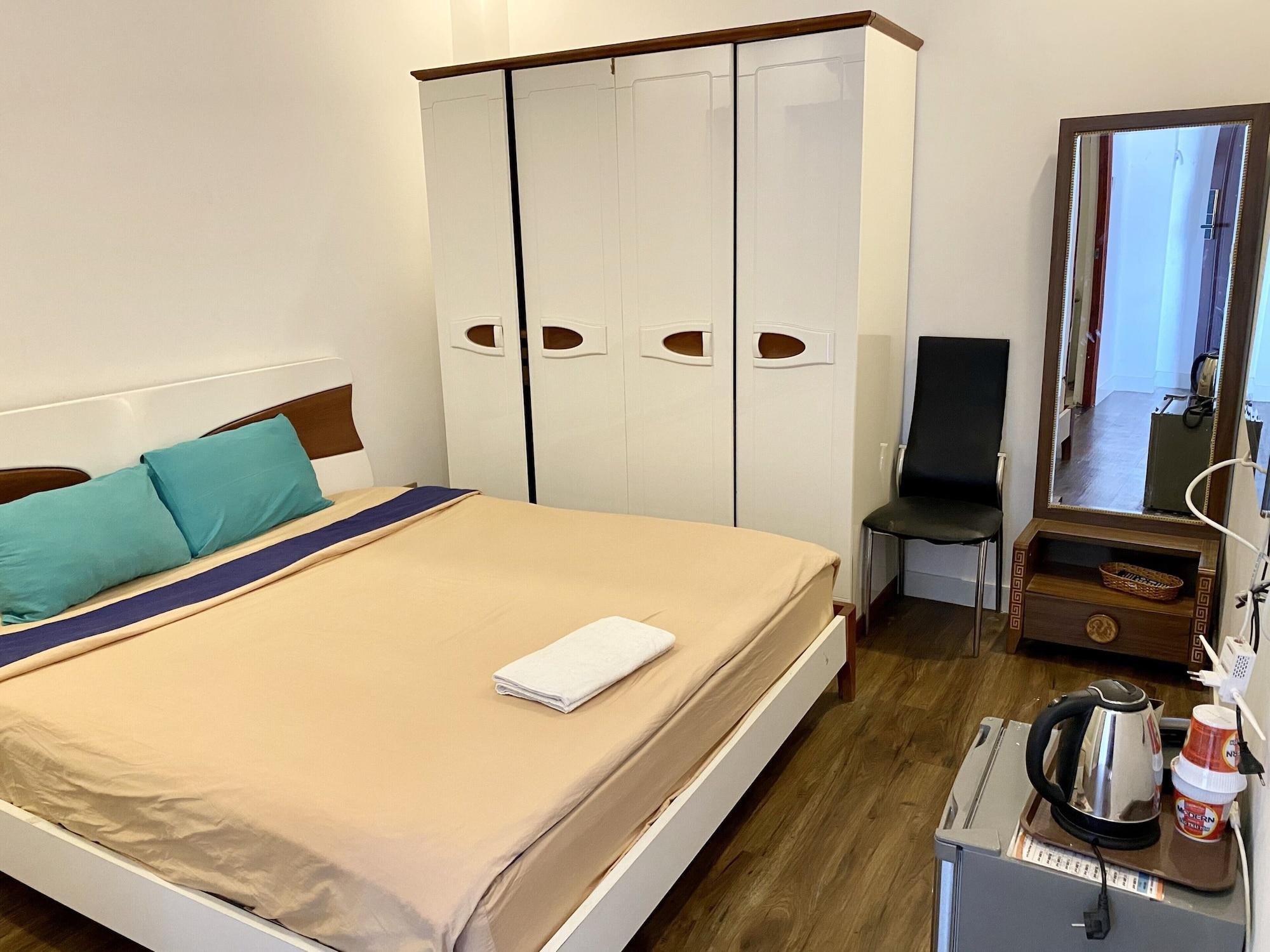 Spring Airport Hotel Хошимин Екстериор снимка