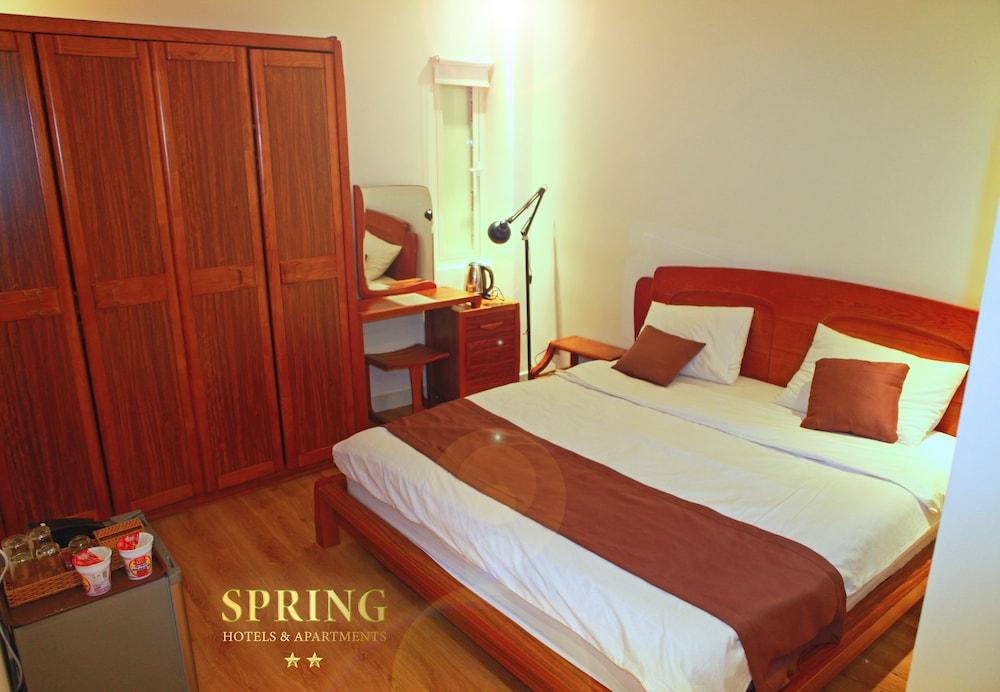 Spring Airport Hotel Хошимин Екстериор снимка