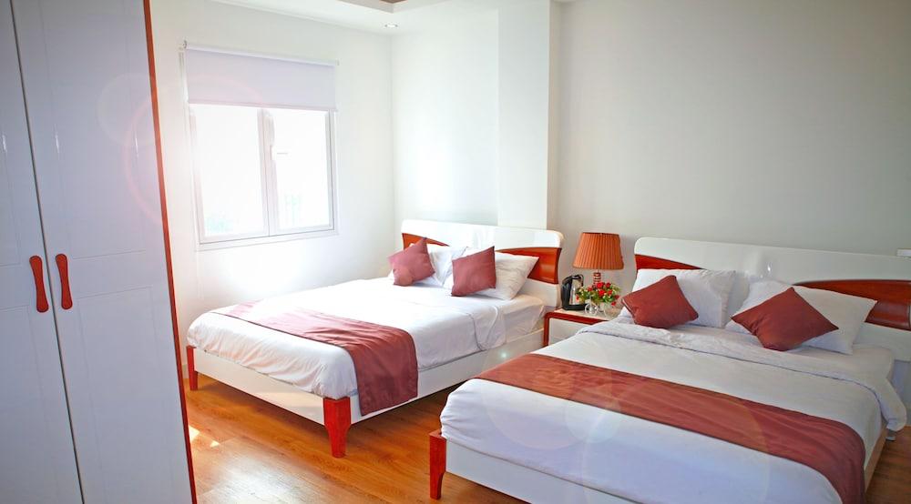 Spring Airport Hotel Хошимин Екстериор снимка